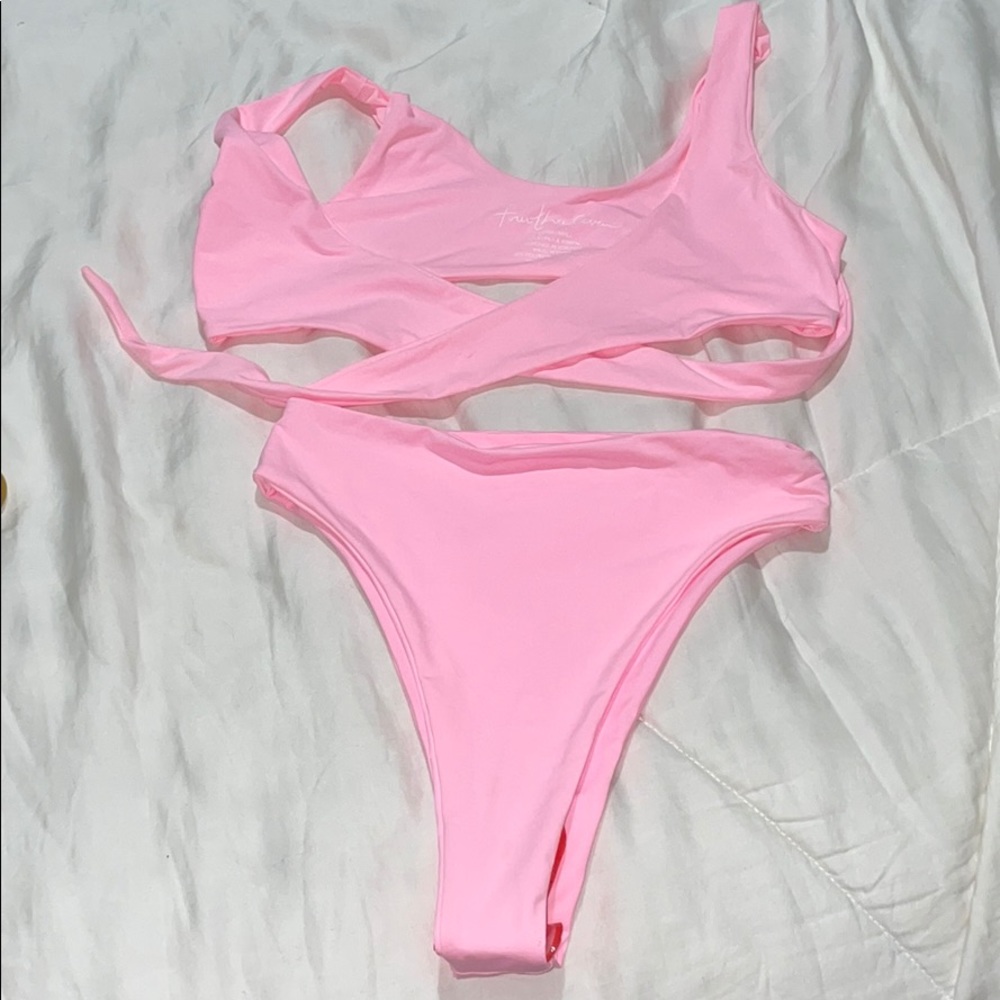 437 bikini NEW